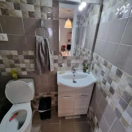 Gwgw's House 度假居 *